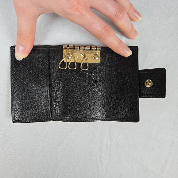 Gucci GG Monogram Key Case or Holder - Picture 4 of 11